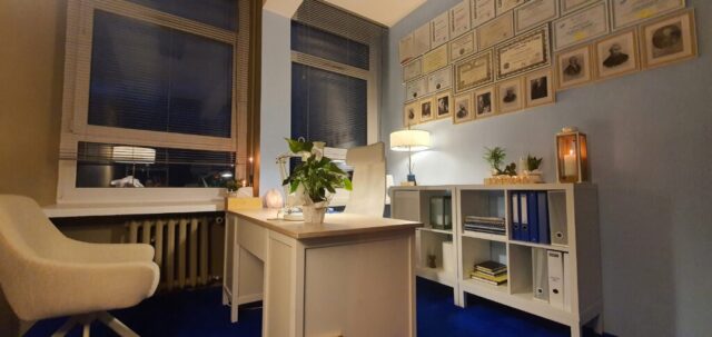 przutulny gabinet hipnoza hipnoterapia Kielce i online